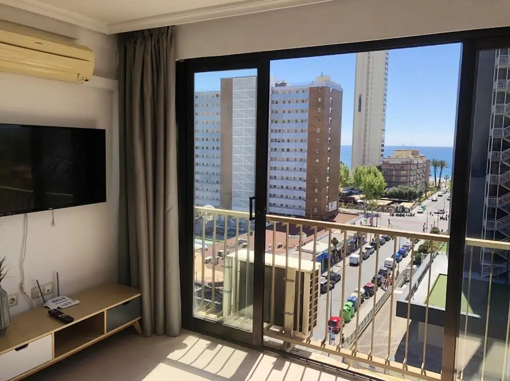 Apartment with One Bedroom in Benidorm, with Wonderful Sea View, Pool Access, Balcony - 350 M From the Beach