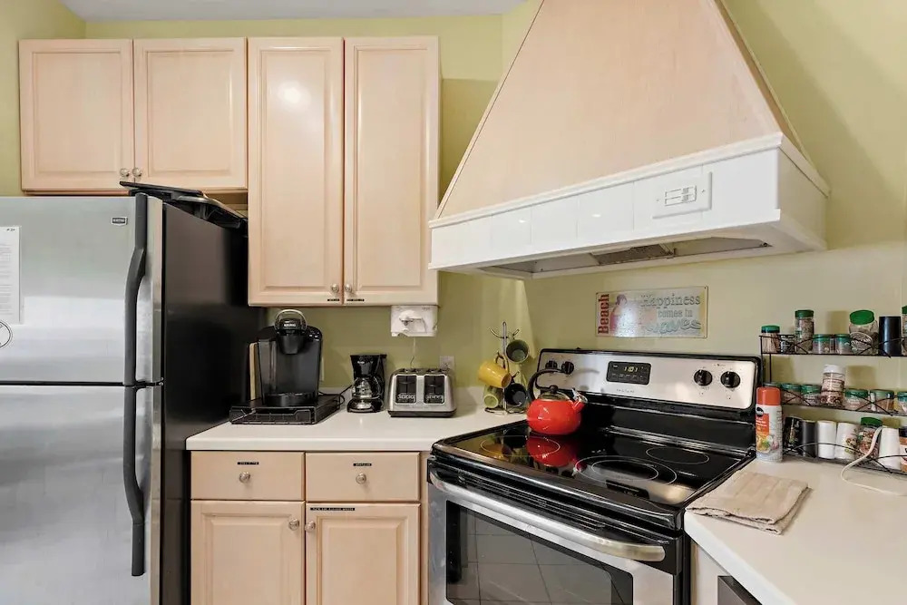 Maresol 310 Bayfront 3BR Condo, Sunset Views, Jetted Tub & Pool