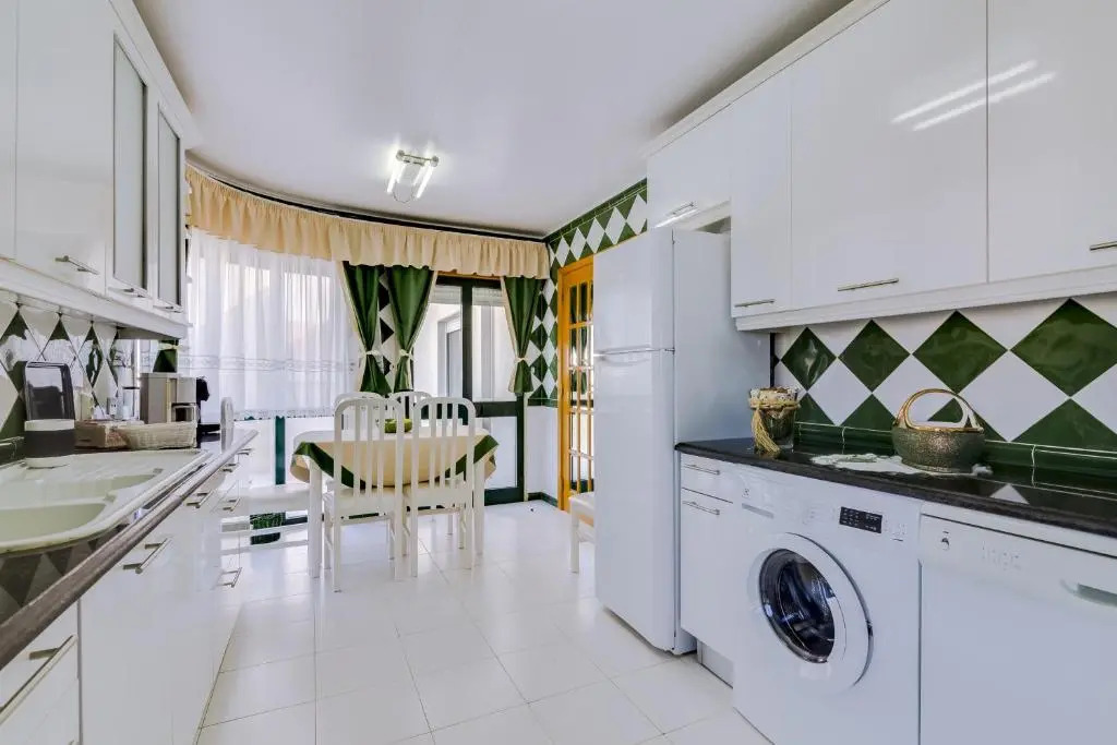 Palma - 4 bed near the city center - Faro