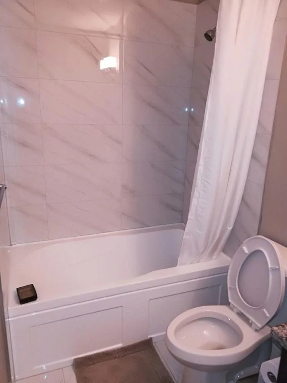 McConachie Luxury Inn
