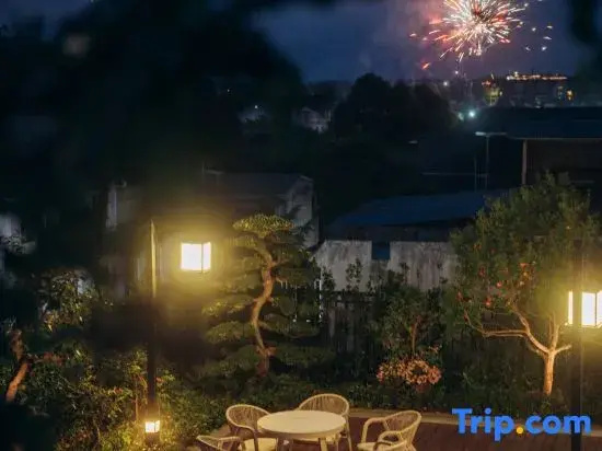 Xingnan Homestay (Jiezi Ancient Town)