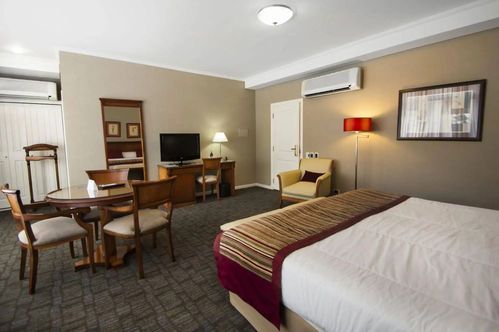 Tucuman Center Suites&Business