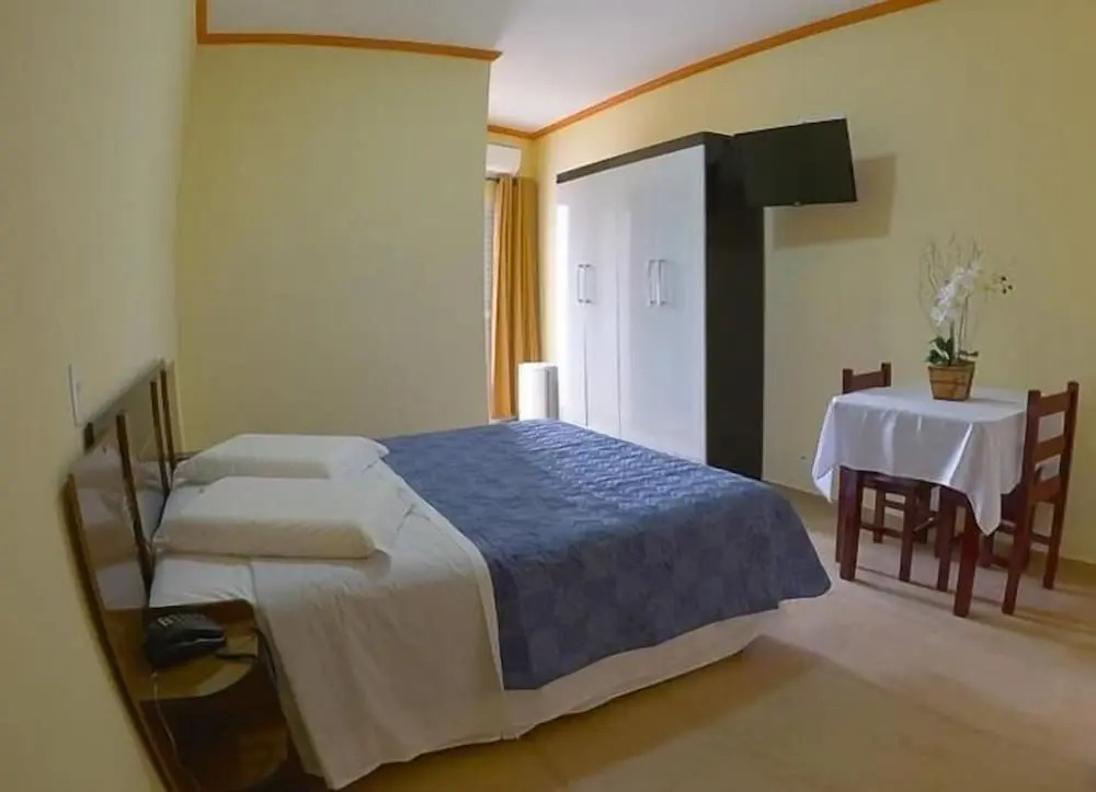 Rohedama Hotel