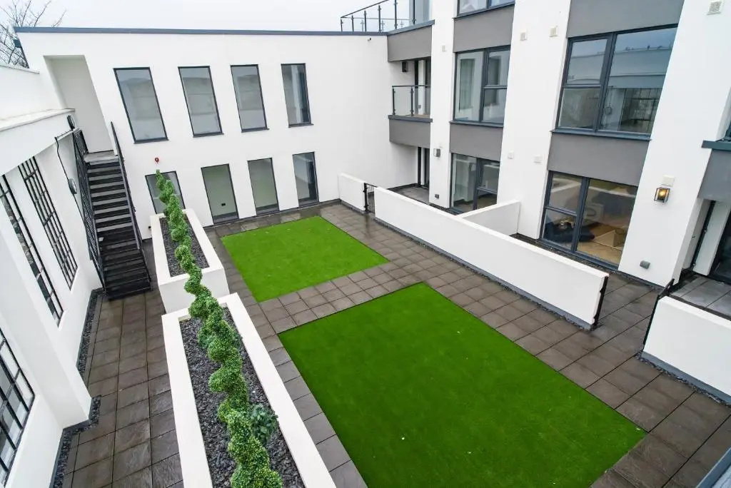 Luxe Apartments, The Moorwell, Secure Parking, - 10mins Cardiff City Ctr