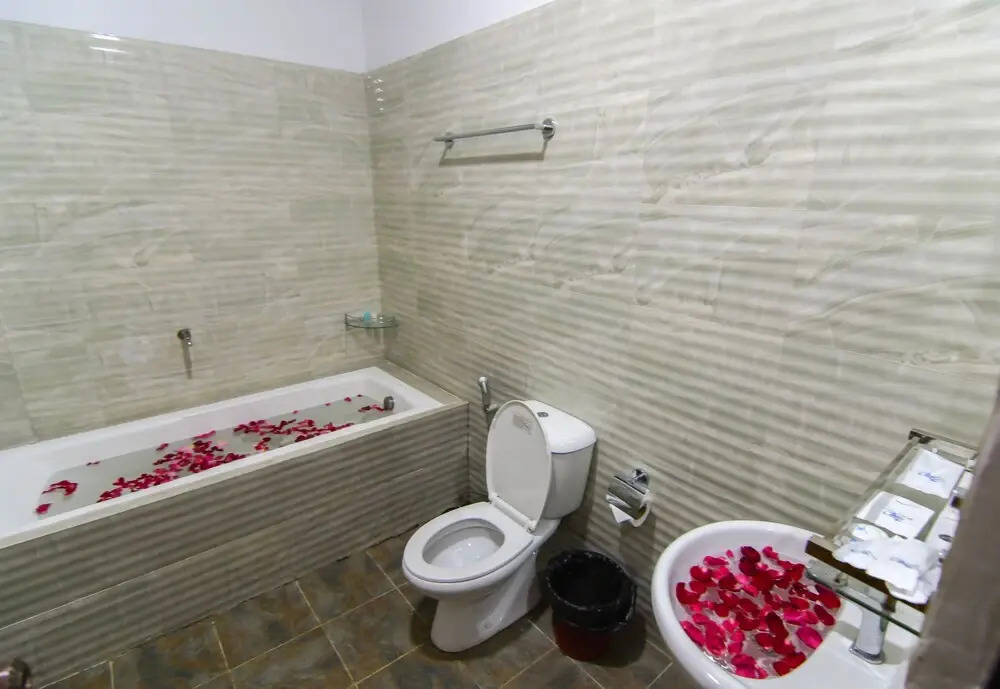 Lucky Land Hotel