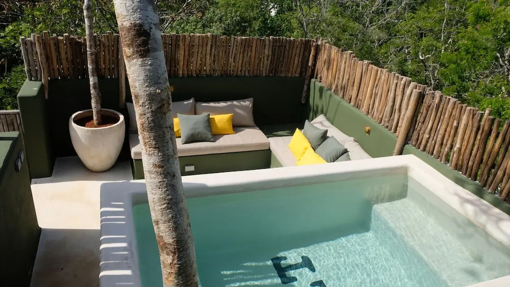 Loba Tulum Male Only
