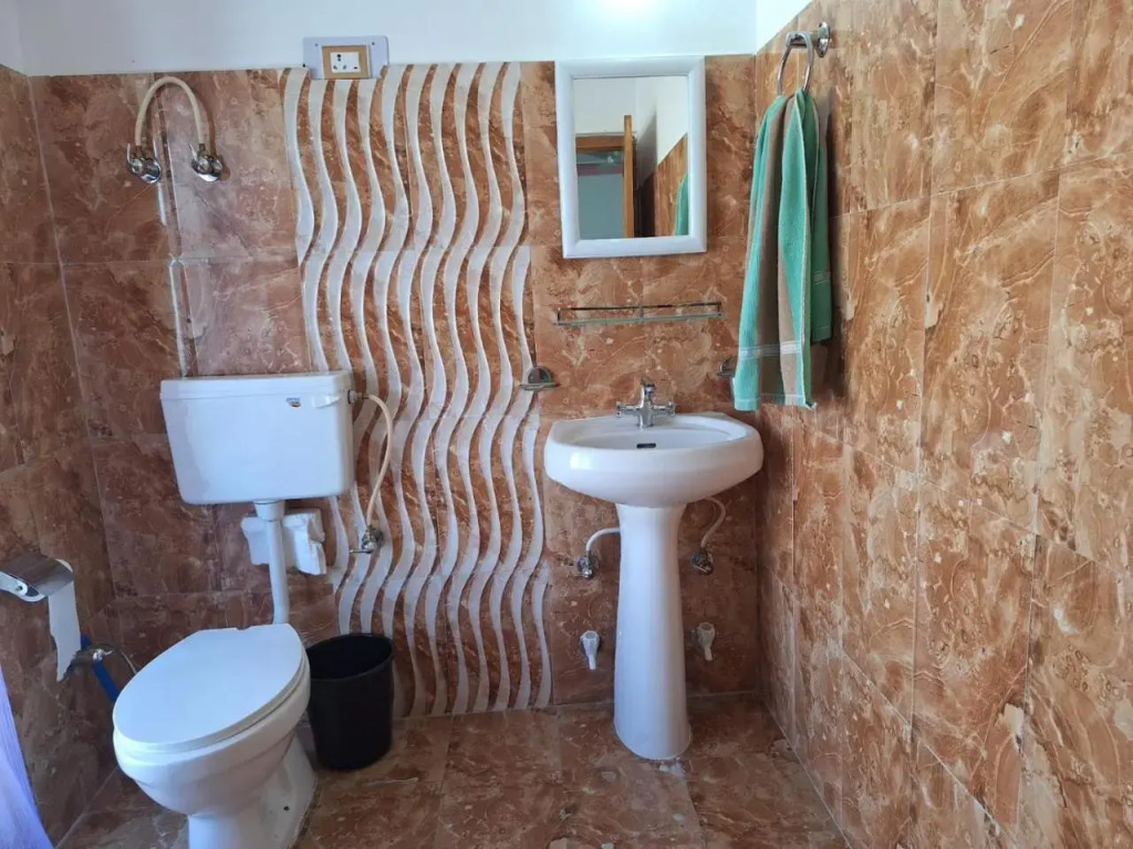 Shanti Guest House