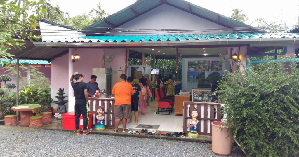 Bangnu River Homestay