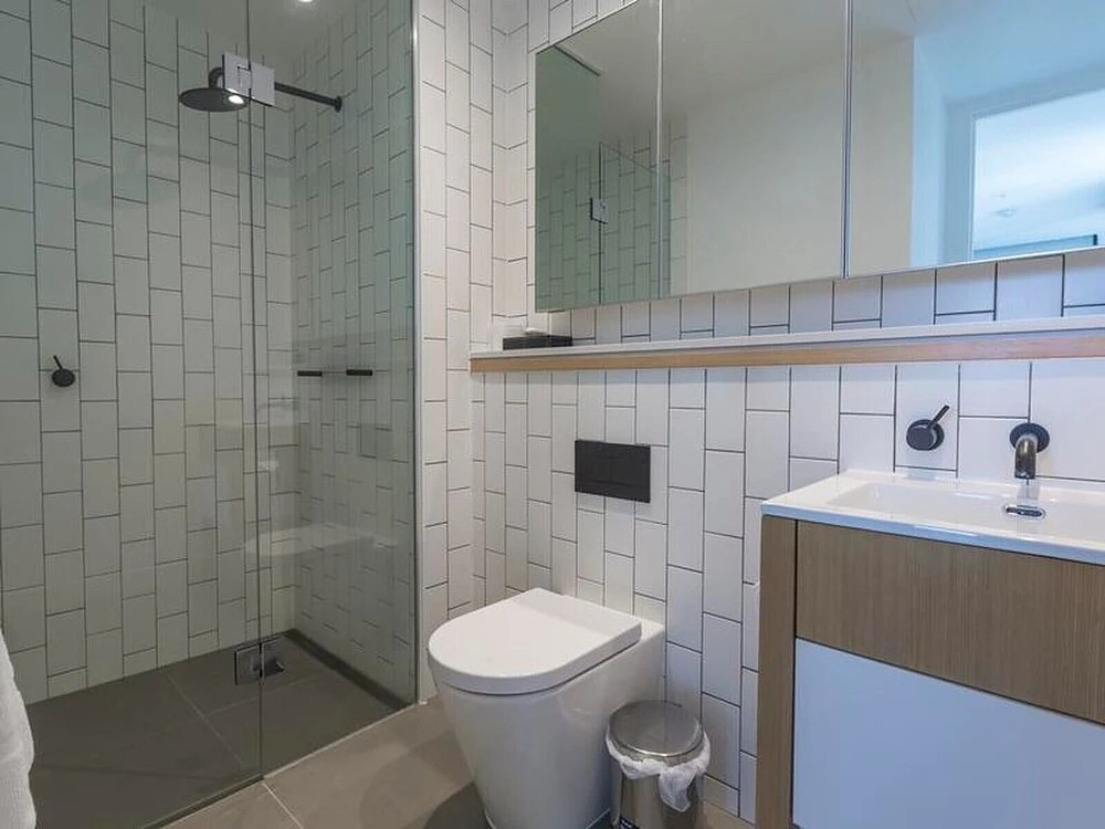 Docklands Waterfront 1006PR 2 Bed Free Wifi