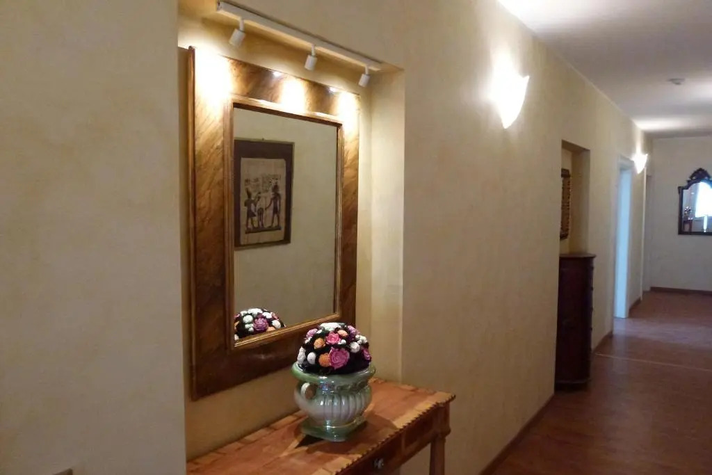Lady Verona Residence