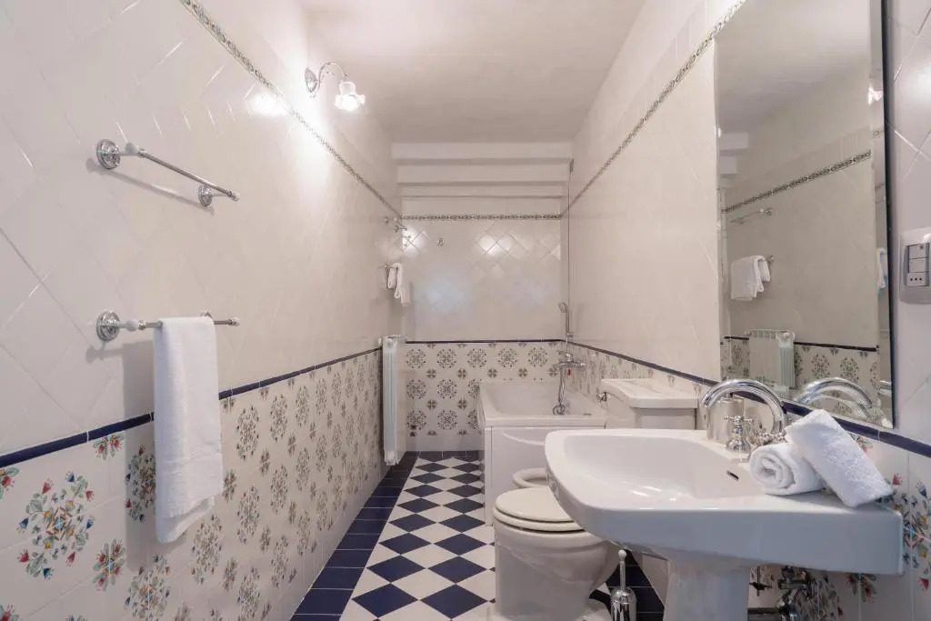 Villa Gerini Appartamenti indipendenti con piscina e ampi spazi
