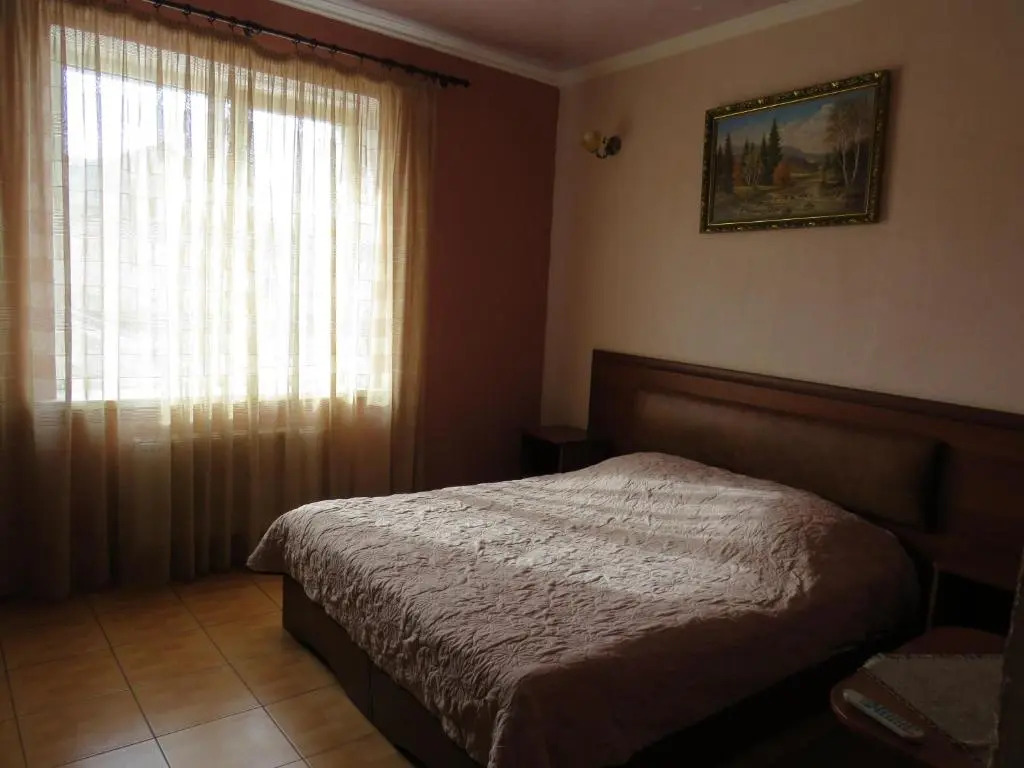 Monte-Kristo Hotel