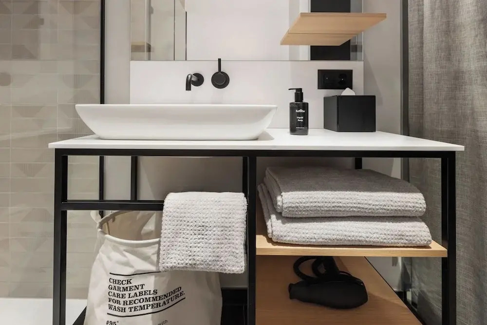 Stay KooooK Geneva City - Online Check In