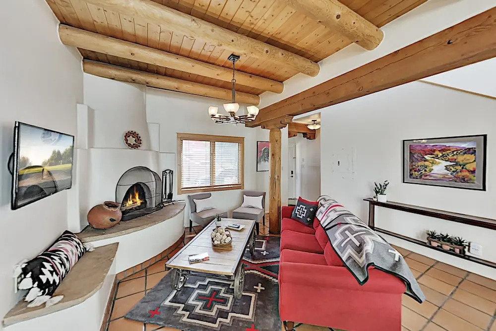 San Francisco At Zona Rosa: Near Plaza & Railyard 3 Bedroom Condo