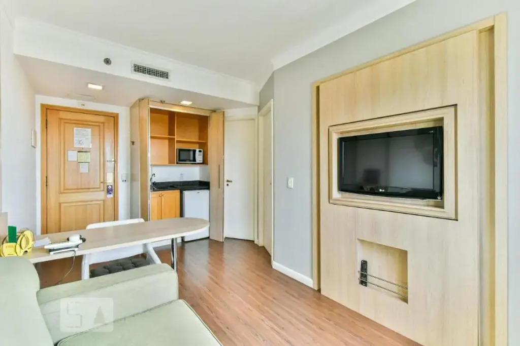 Comfort Flat Pinheiros em Hotel 4,5 estrelas