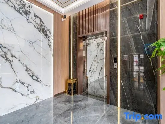 Yude Hotel (Fenghuangcheng)