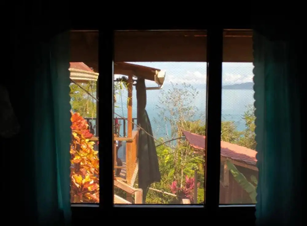 Double Room With Bathroom and Partial View to the Beach