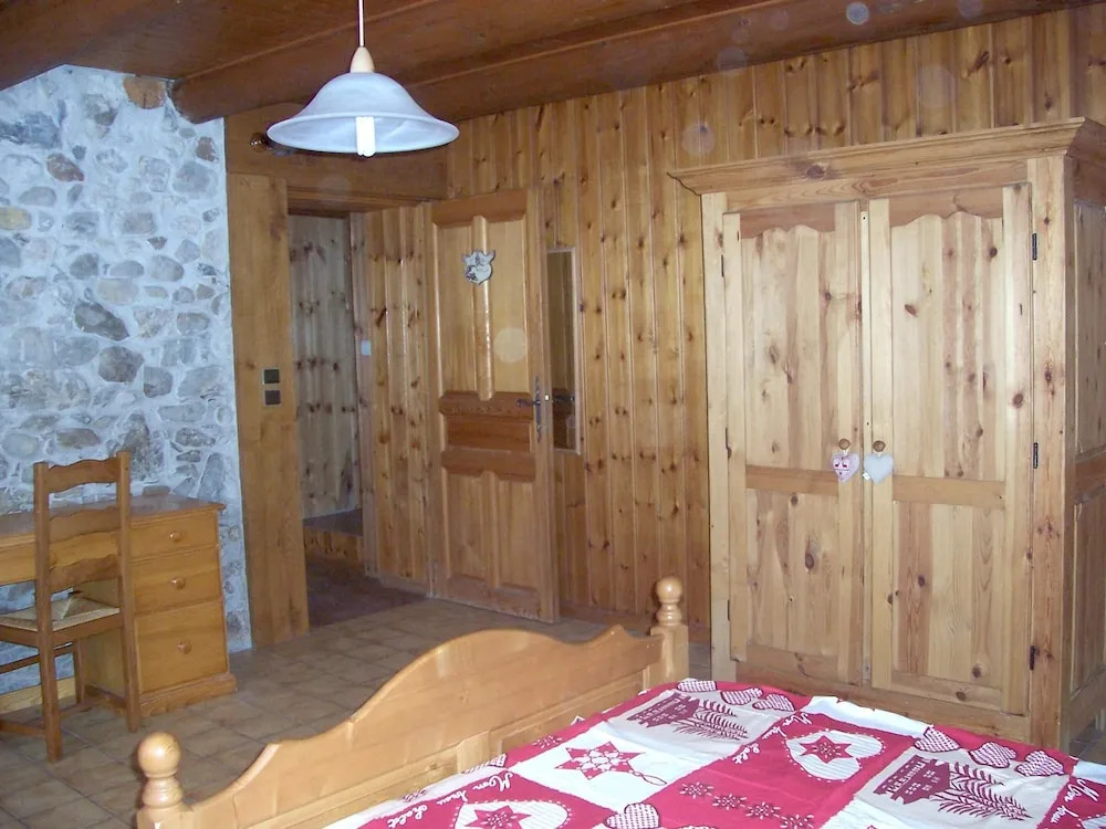 Chalet With 2 Bedrooms in Entremont, With Wonderful Mountain View, Pri