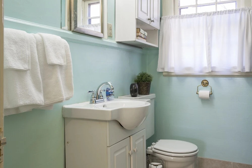 Charming Rustic Dilworth Duplex