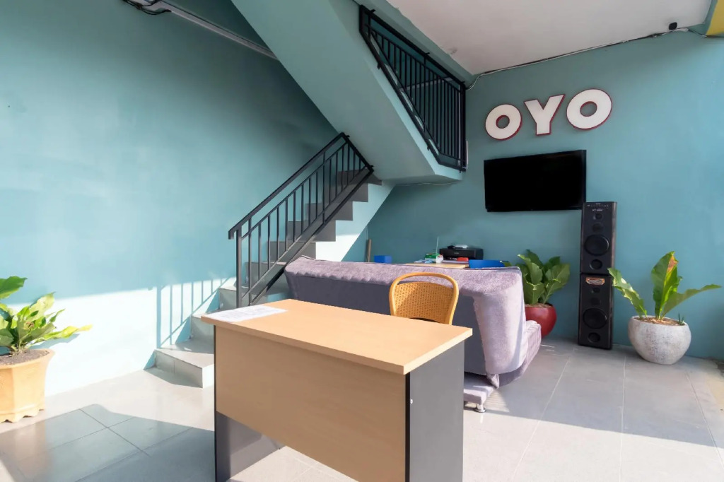 OYO 91234 Aladinmar 2