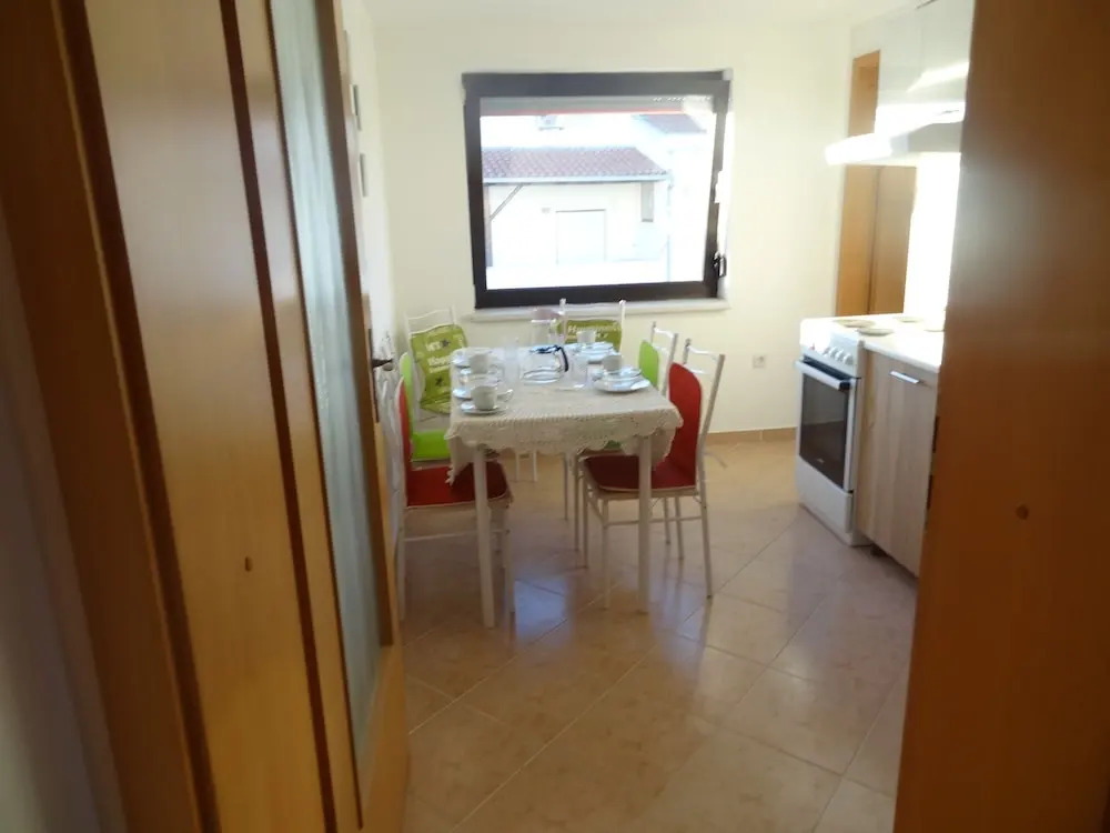 Ilsad Apartments - Apartment With Pool 80 Meters From sea - Great Location