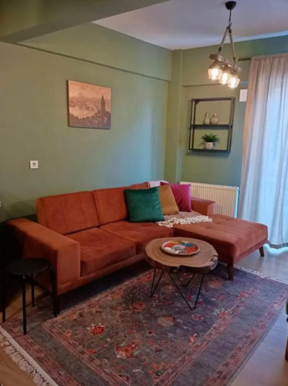 Azad Homes Nadia Cukurcuma
