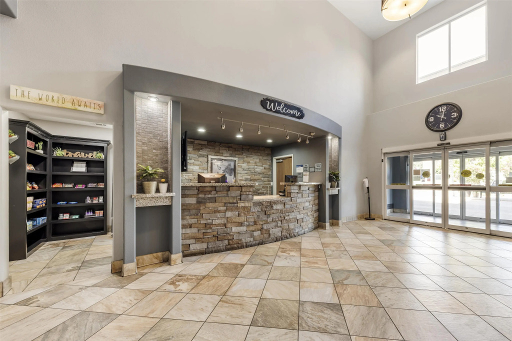 Best Western Plus Sand Bass Inn and Suites
