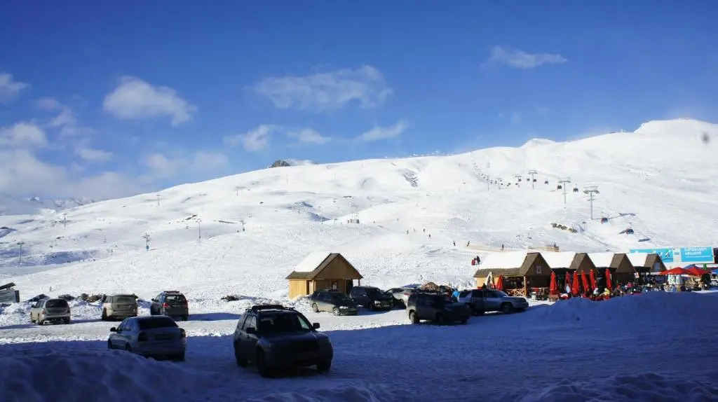 Mariam's Apartment Near Gondola
