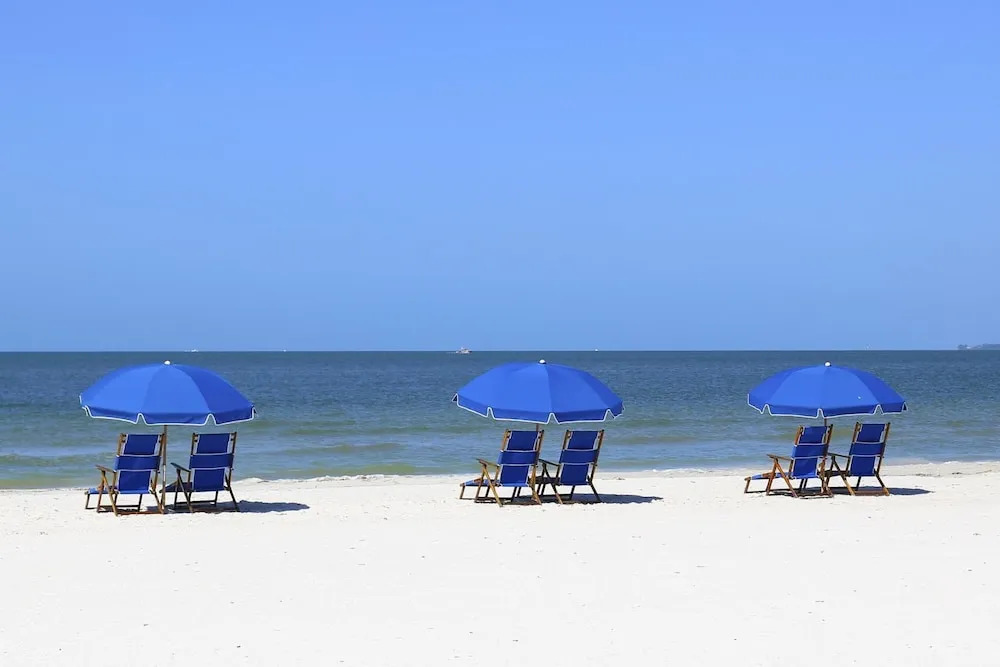 Modern Estero Bay Beach House, 5 Minute Walk to Gulf