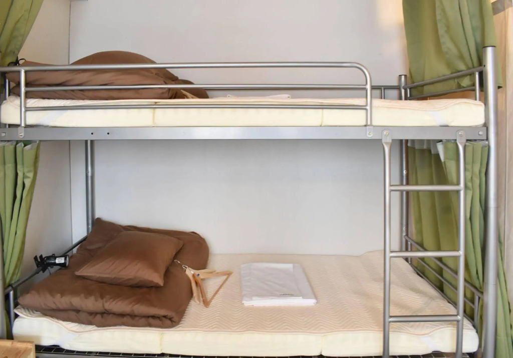 IRORI Nihonbashi Hostel and Kitchen