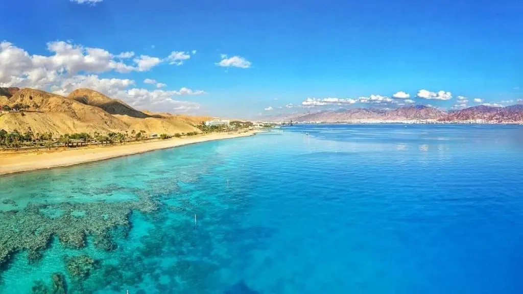 Blue Lagoon with Pool