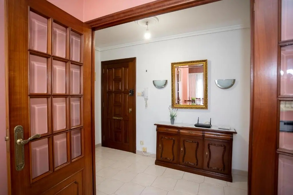 Turistiqa - Piso Carballo Ferrol Vutco01445
