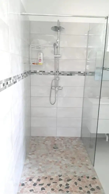House With 2 Bedrooms in Bouillante, With Furnished Garden and Wifi - 1 km From the Beach