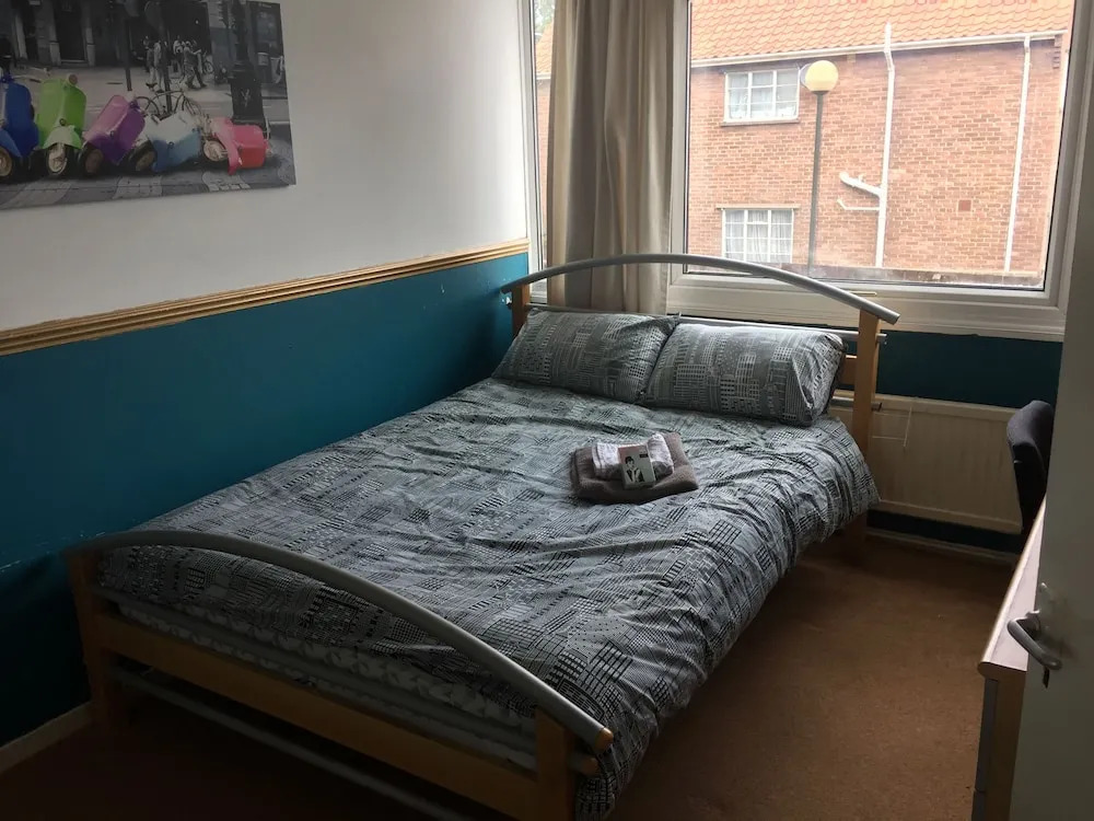 Portway Place Budget Rooms
