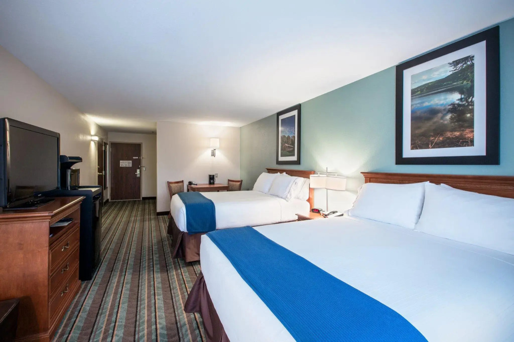 White Pine Lodge