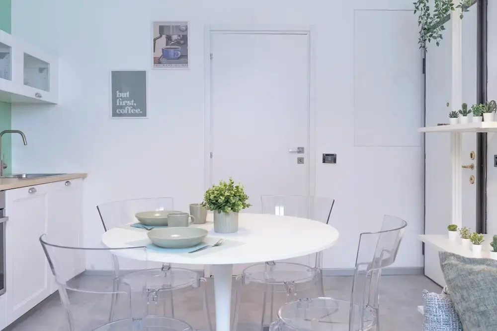 Tosi lovely Flat