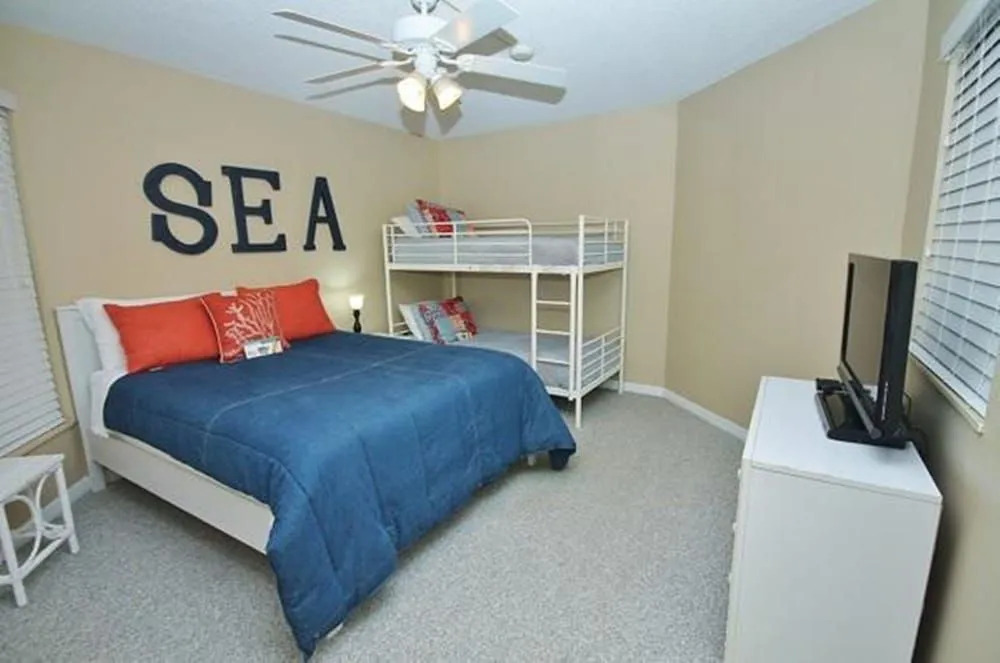 Ebb Tide 404 Apartment 2