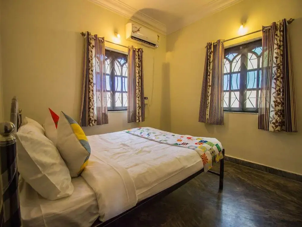 OYO 13391 Home Sunny 4 BHK Villa near Mapusa
