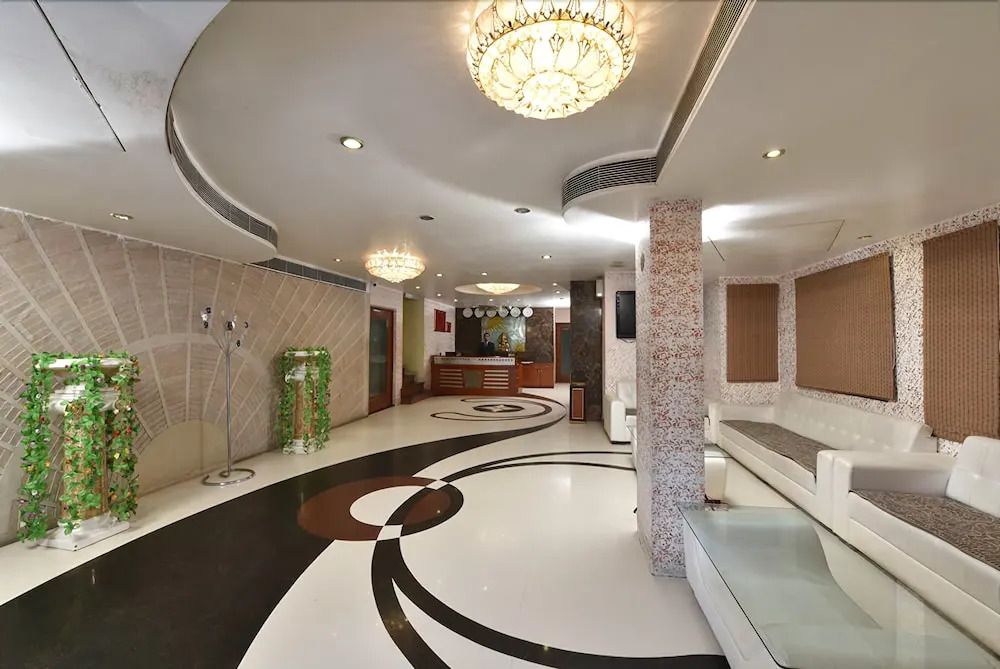 Hotel Epsilon by Bizzgrow Hotels