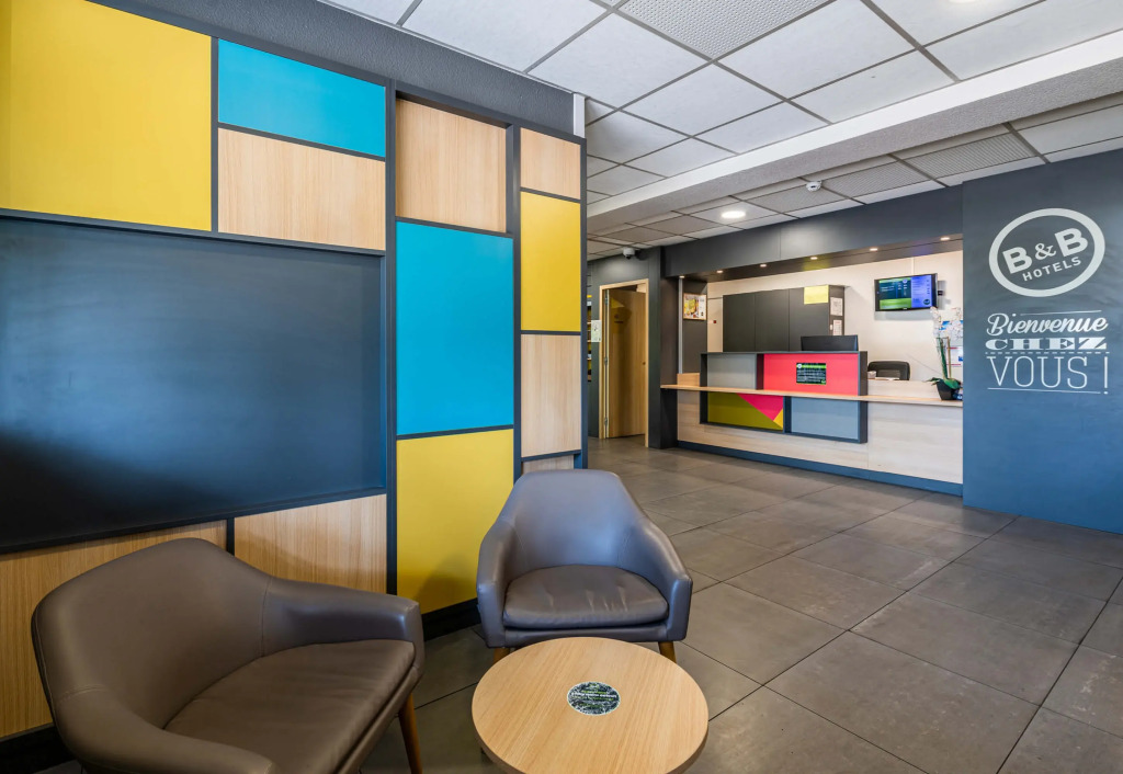 B&B HOTEL CHAMBERY La Cassine
