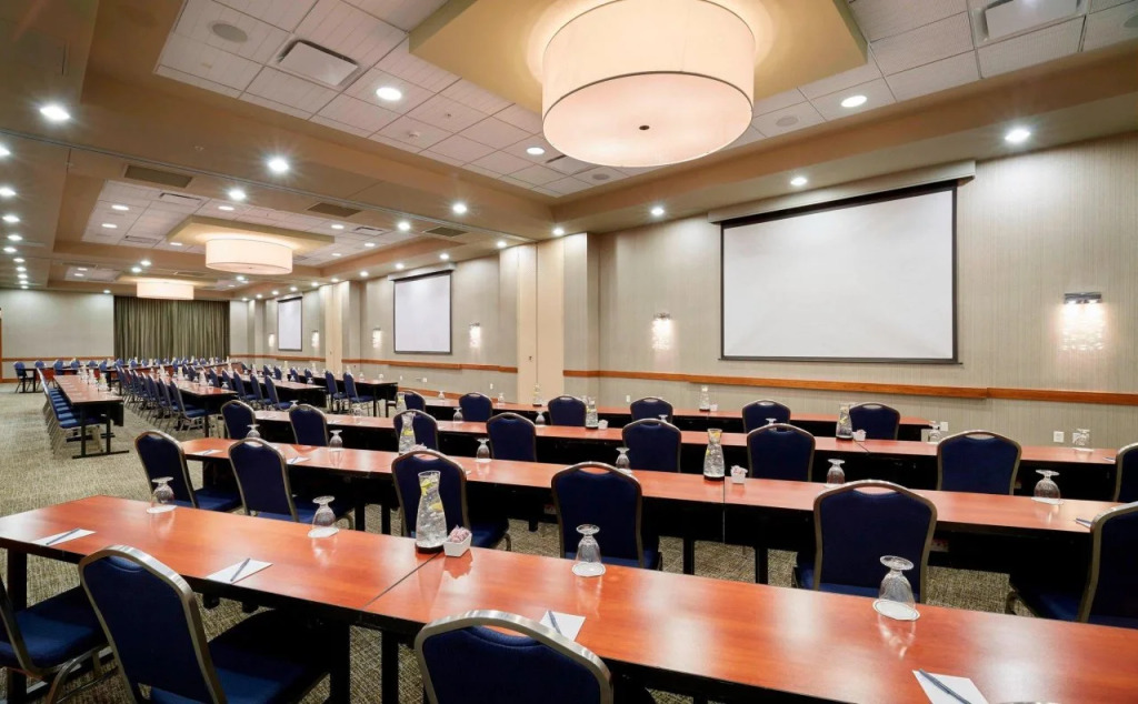 SpringHill Suites by Marriott Las Vegas Convention Center