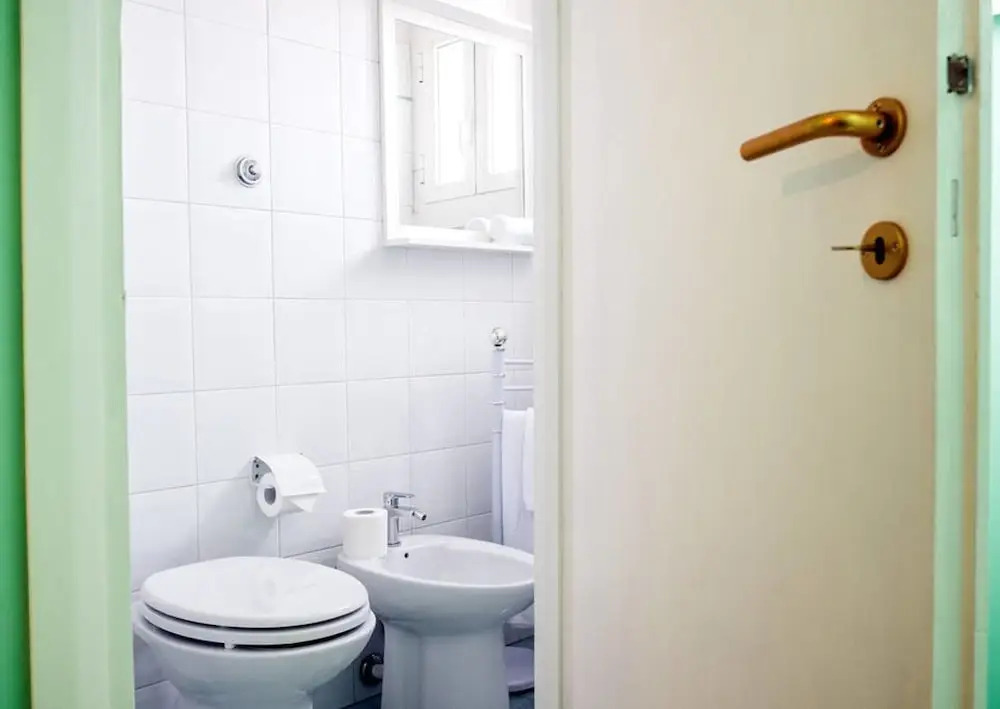 Renewed, Colorful Flat for Families up to 7 Guests