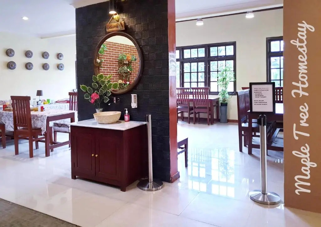 Maple Tree Homestay