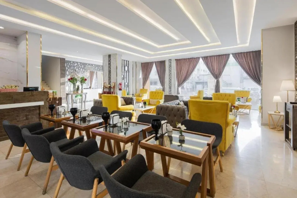 Mirada Purple Al Waha - Serviced Apartments