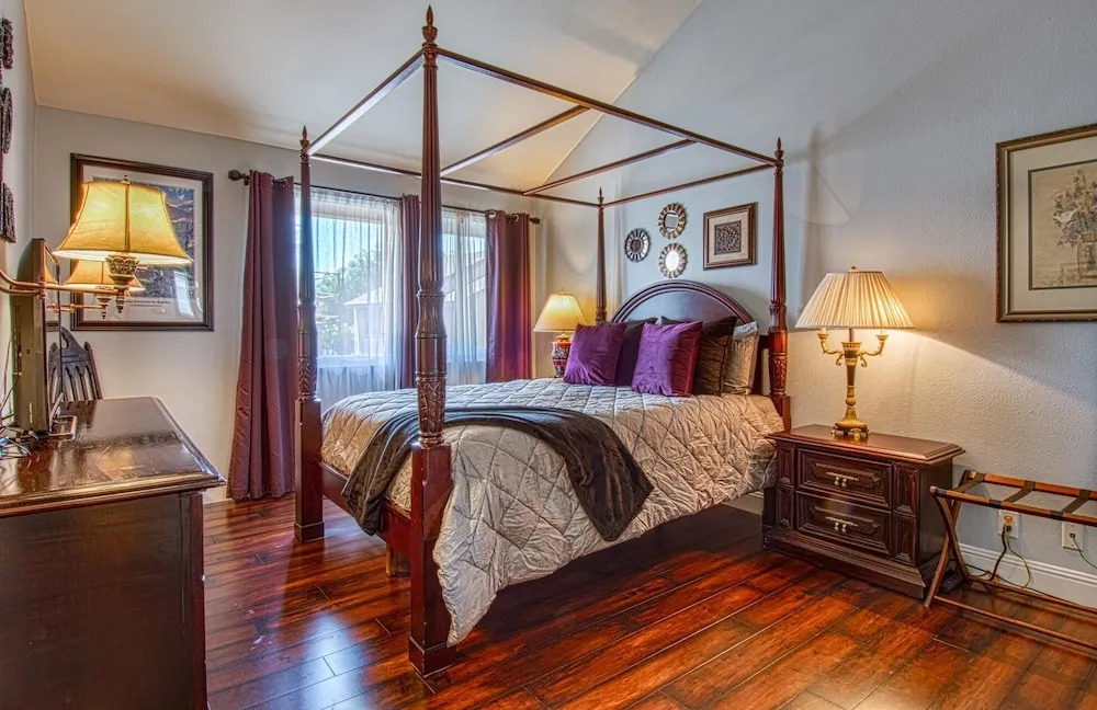 Maleficent's Retreat 2 Bedrooms 1.5 Bathroom Condo