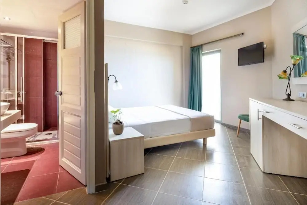 Elena Beach Hotel