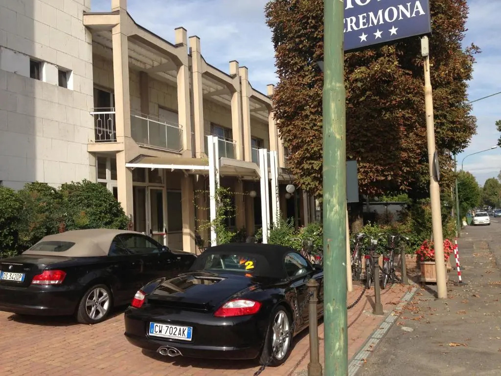 Hotel Cremona Viale