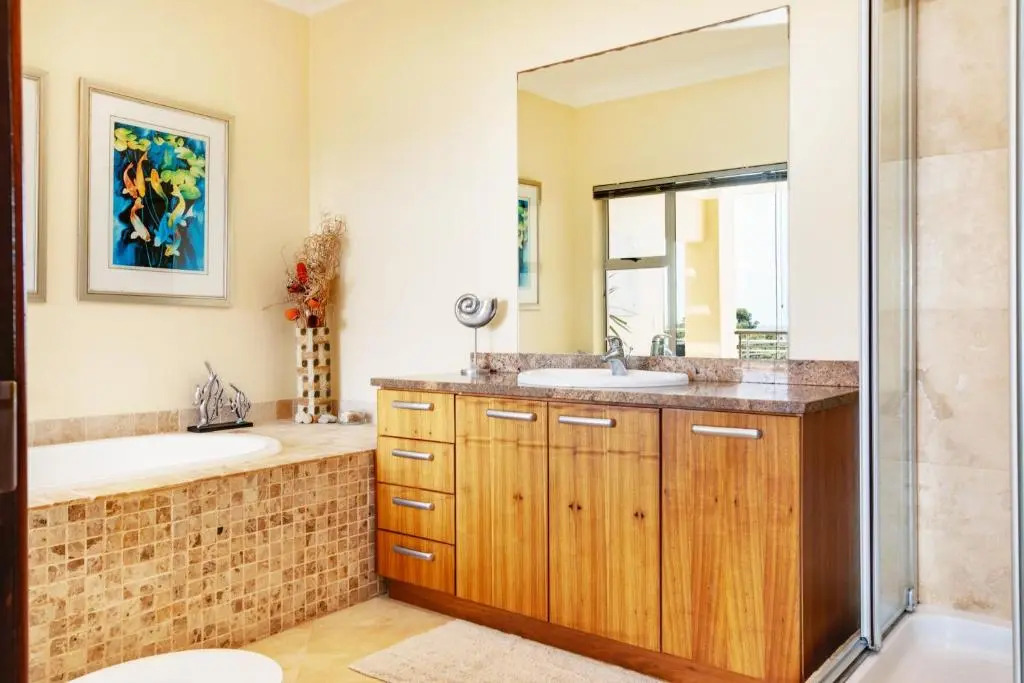 Camps Bay Beach Condo
