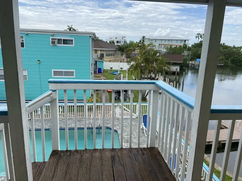 Holiday Court 19 - Snug Harbor