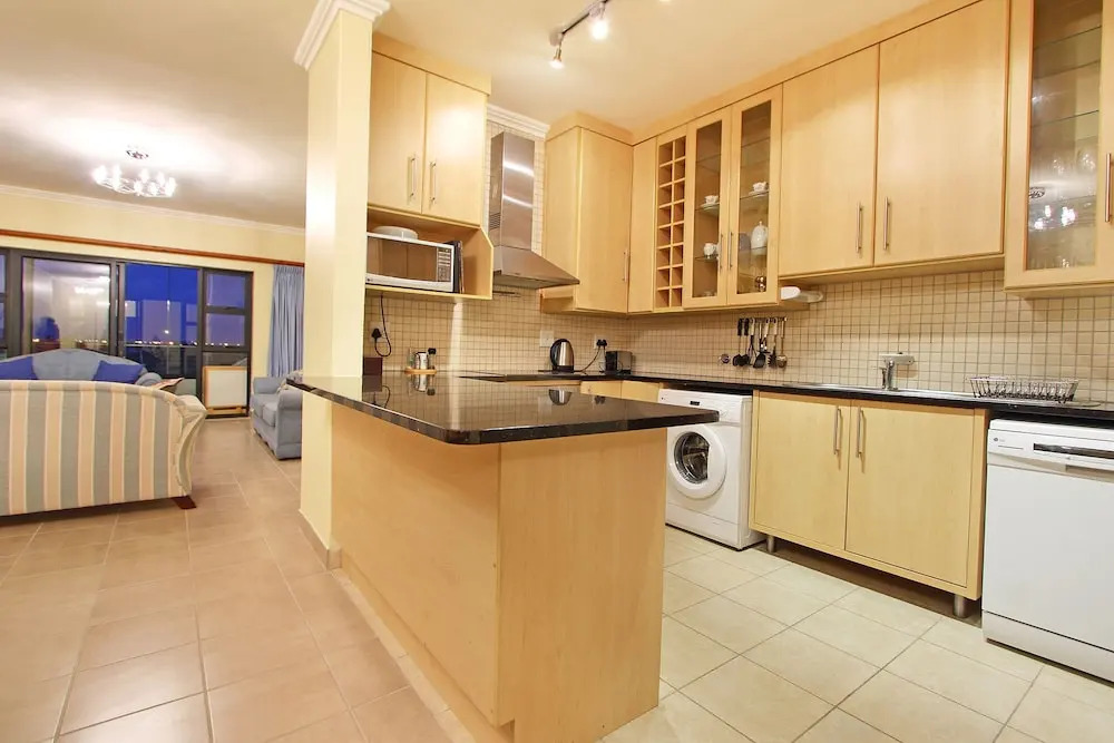 Knightsbridge 407 by Host Agents